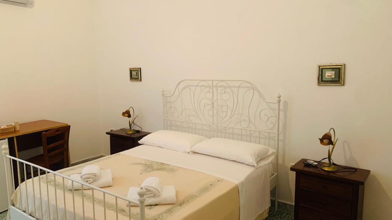 Colombo Apartment E Room Vieste Luaran gambar