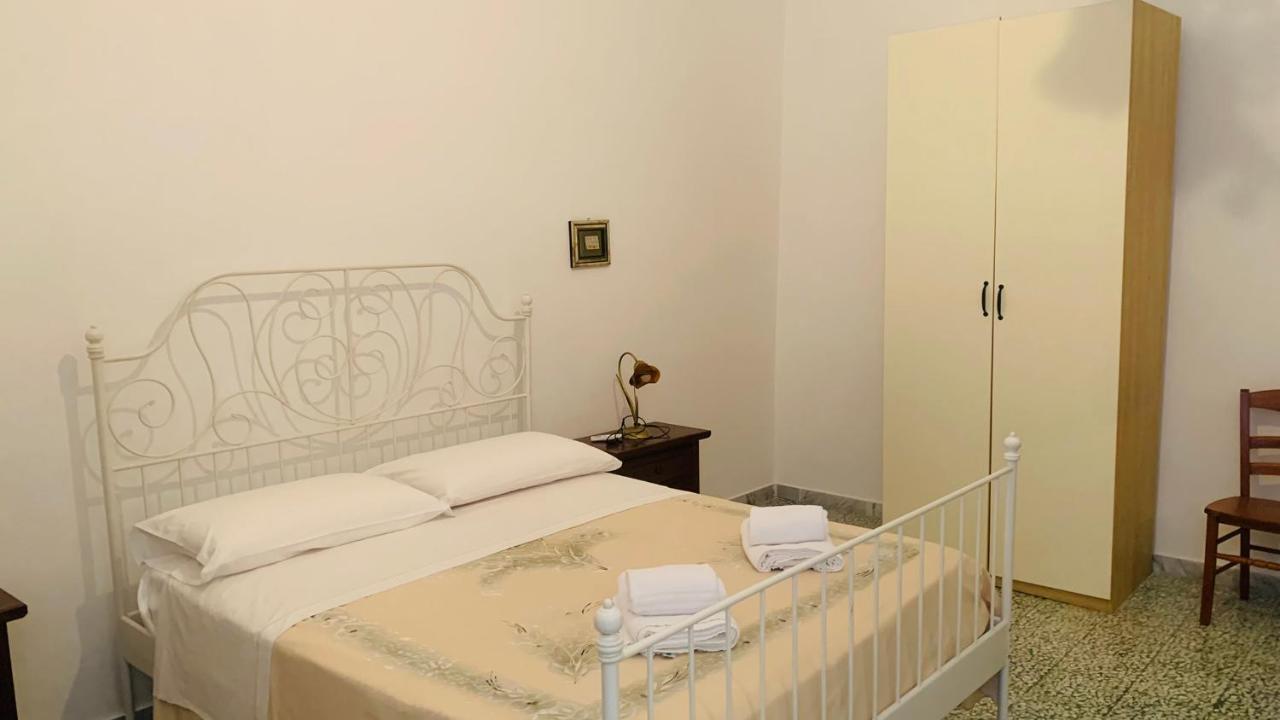 Colombo Apartment E Room Vieste Luaran gambar