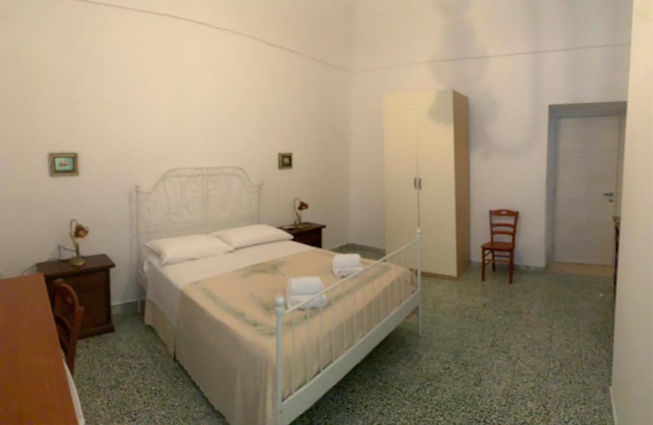 Colombo Apartment E Room Vieste Luaran gambar