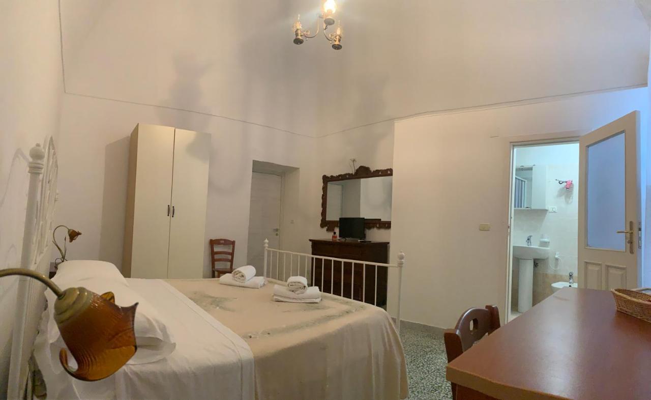 Colombo Apartment E Room Vieste Luaran gambar